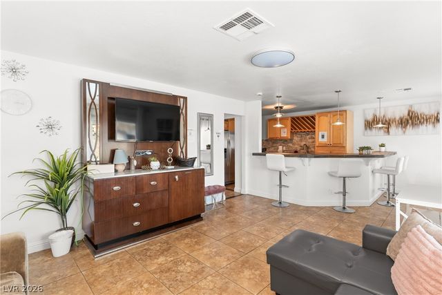 4609 Via Torino, Las Vegas, NV 89103