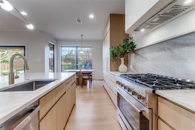 7111 Halprin Court, Dallas, TX 75252