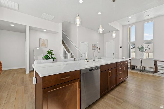 2924 S 2500 W, Syracuse, UT 84075