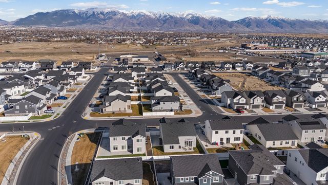 2924 S 2500 W, Syracuse, UT 84075