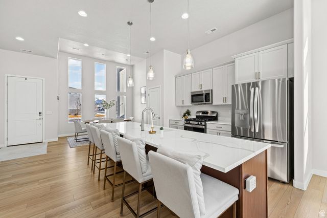 2924 S 2500 W, Syracuse, UT 84075