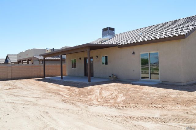27324 Ligurta Ln, Wellton, AZ 85356