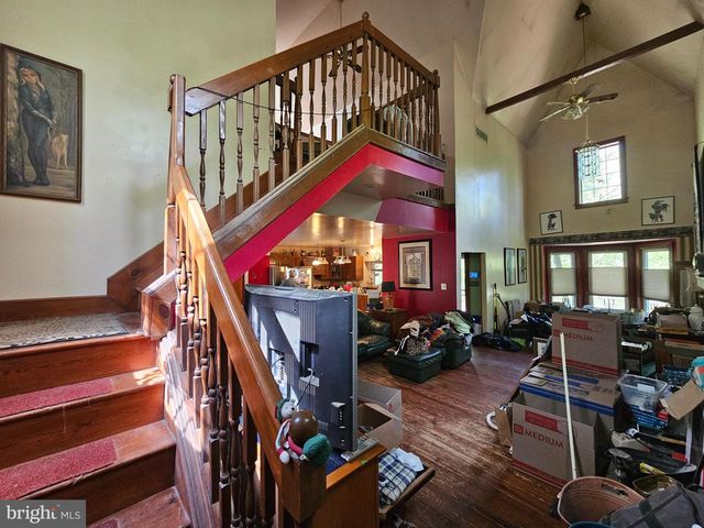 5 HIGGINS AVE, Clementon, NJ 08021