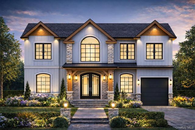 27 Poppy Lane, Levittown, NY 11756