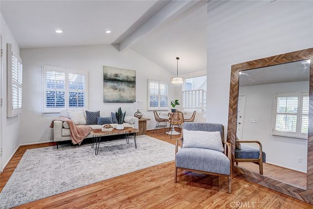 2328 Beach Avenue, Venice, CA 90291