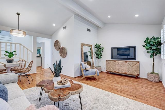 2328 Beach Avenue, Venice, CA 90291
