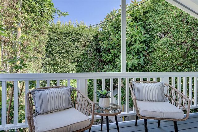 2328 Beach Avenue, Venice, CA 90291