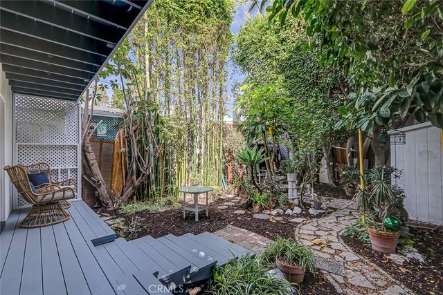 2328 Beach Avenue, Venice, CA 90291