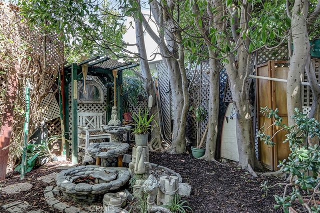 2328 Beach Avenue, Venice, CA 90291