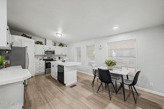 8832 E PUEBLO Avenue 22, Mesa, AZ 85208