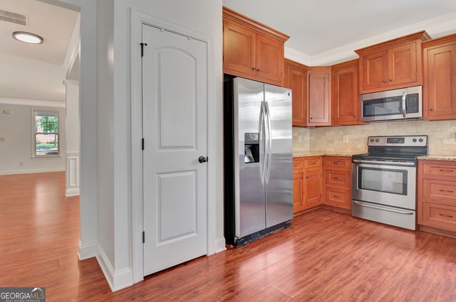 155 Colonial Court, Fayetteville, GA 30214