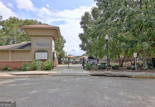 155 Colonial Court, Fayetteville, GA 30214