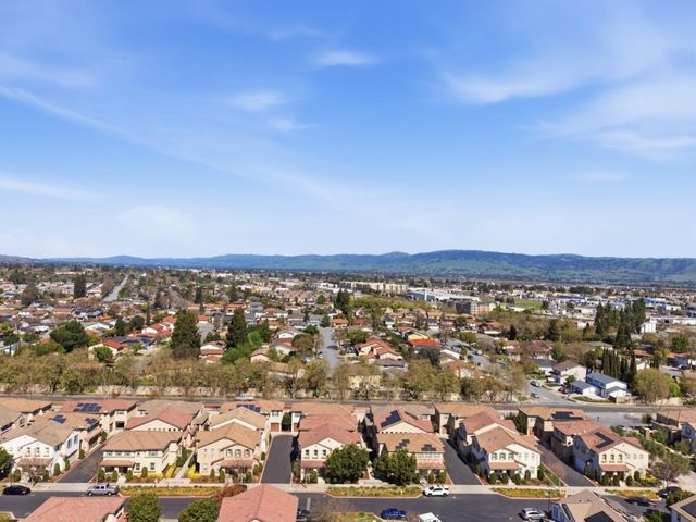 115 Lusitano Way, Gilroy, CA 95020