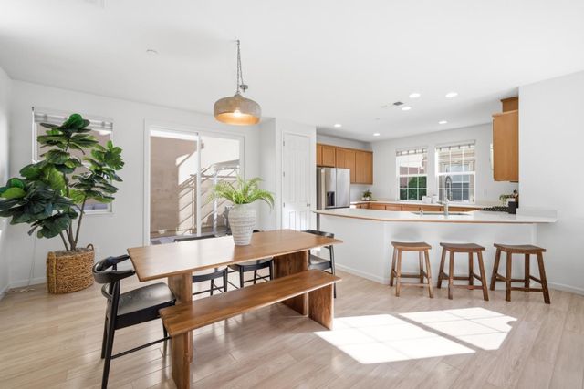 115 Lusitano Way, Gilroy, CA 95020