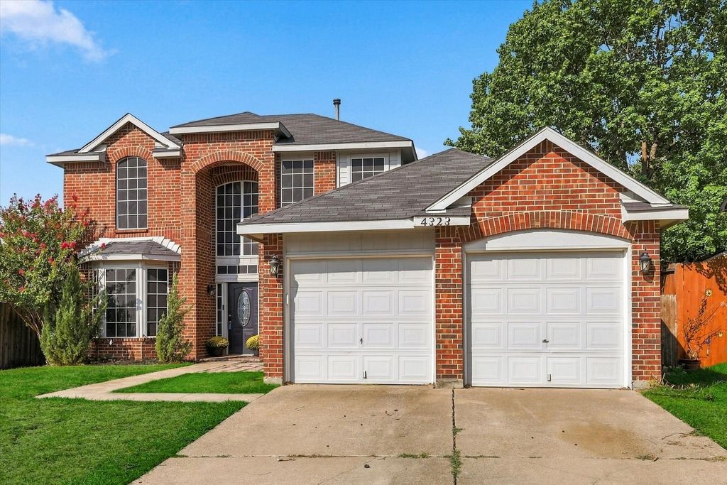 4323 Briar Hill Drive, Grand Prairie, TX 75052 — photo 4