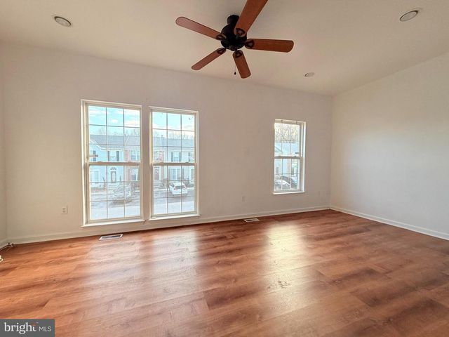 66 ALEXIS DR, Newark, DE 19702