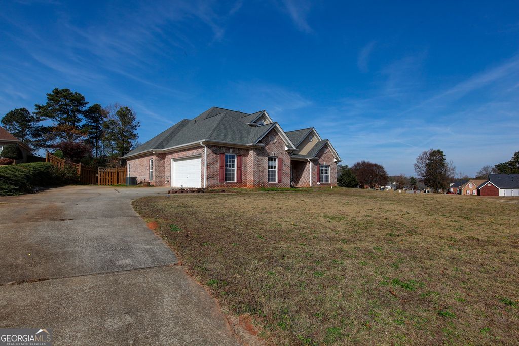 500 Soho Place, Locust Grove, GA 30248