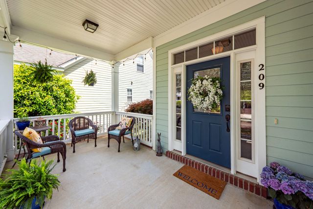 209 Barberry Street, Summerville, SC 29483