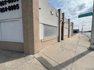13132 Grand River Avenue, Detroit, MI 48227