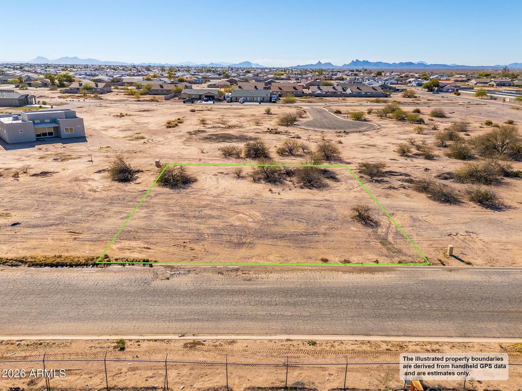 Image 1 of property listing at 10861 W HEATHER Drive 6122, Arizona City, AZ 85123