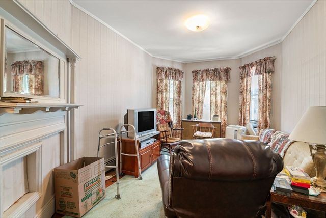 25 Howell St, Boston, MA 02125