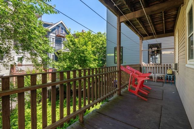 25 Howell St, Boston, MA 02125