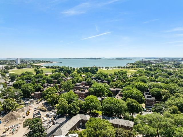 25 Howell St, Boston, MA 02125