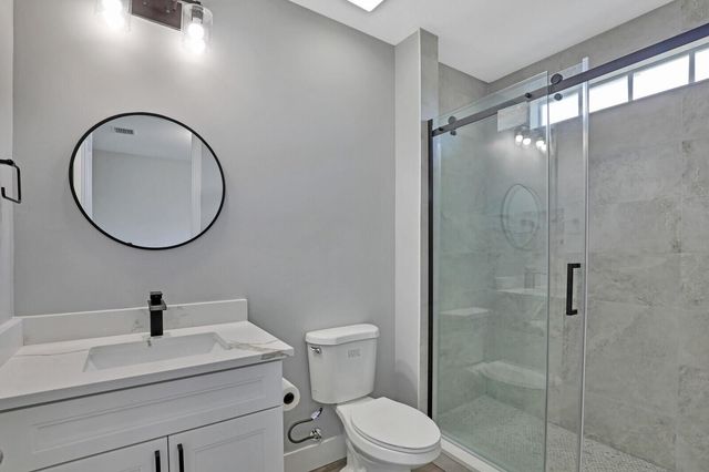 2425 San Pietro Circle, Palm Beach Gardens, FL 33410