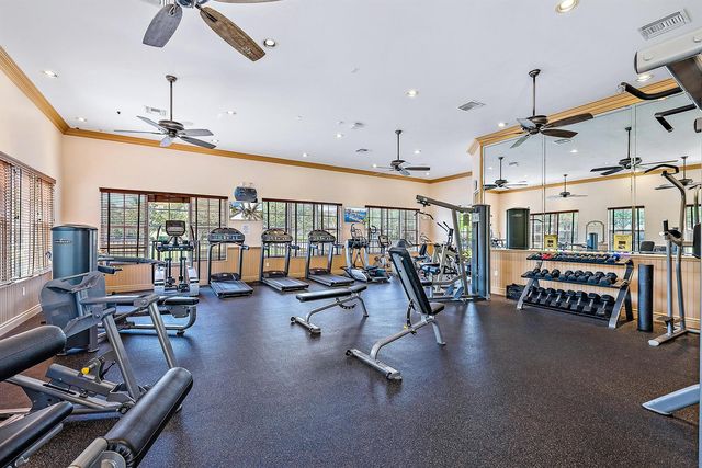 2425 San Pietro Circle, Palm Beach Gardens, FL 33410