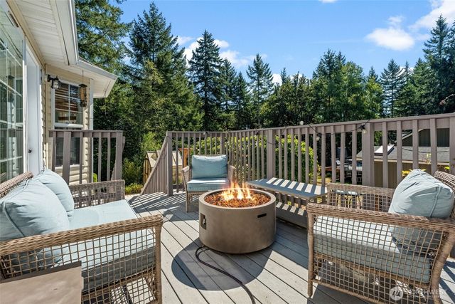 10939 Branch Place SE, Port Orchard, WA 98367