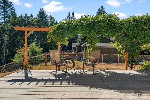10939 Branch Place SE, Port Orchard, WA 98367