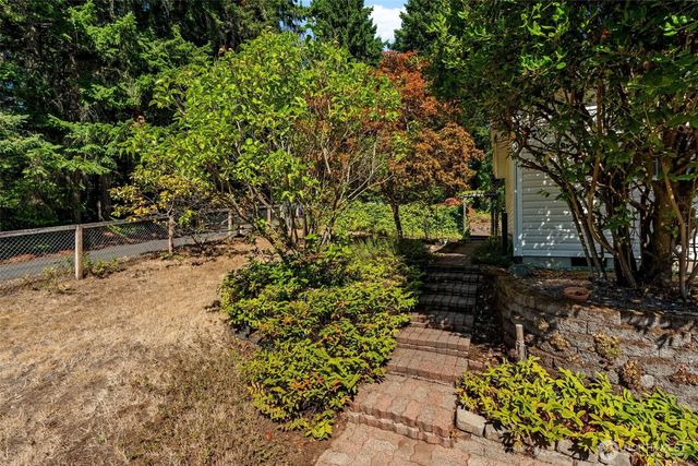 10939 Branch Place SE, Port Orchard, WA 98367