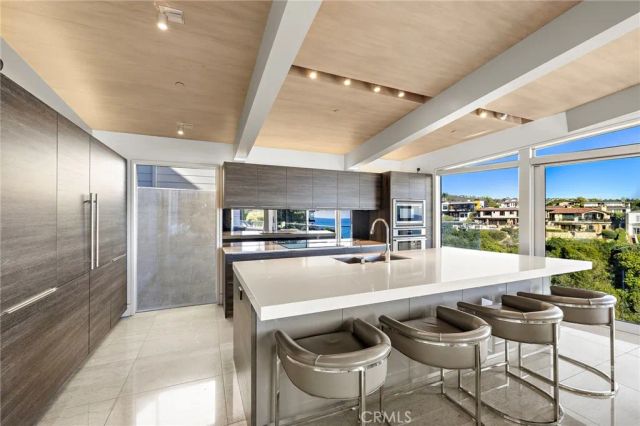 232 Hazel, Corona Del Mar, CA 92625