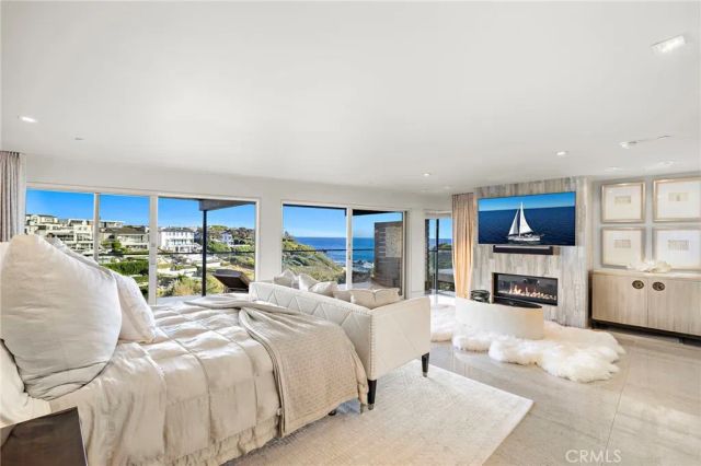232 Hazel, Corona Del Mar, CA 92625