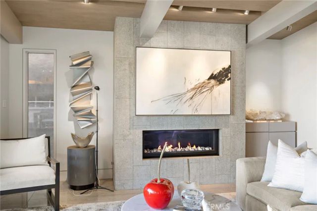 232 Hazel, Corona Del Mar, CA 92625