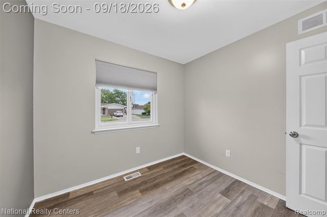 43843 Applewood Road, Canton, MI 48188