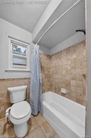 43843 Applewood Road, Canton, MI 48188