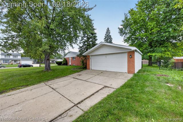 43843 Applewood Road, Canton, MI 48188