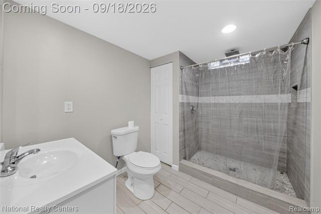 43843 Applewood Road, Canton, MI 48188