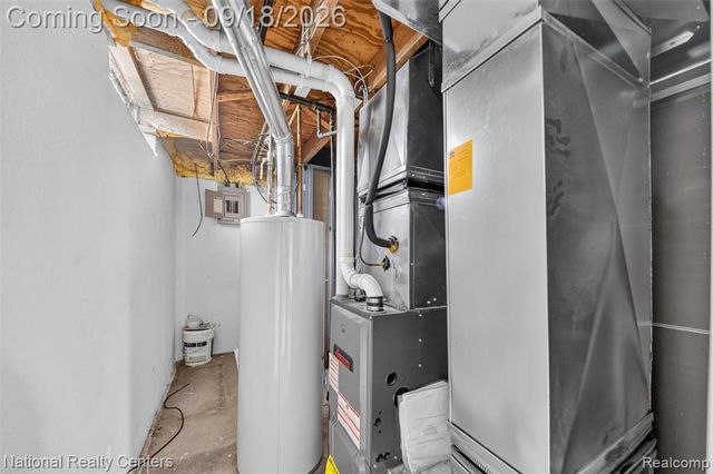 43843 Applewood Road, Canton, MI 48188