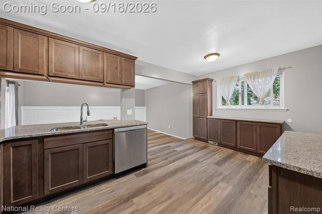 43843 Applewood Road, Canton, MI 48188