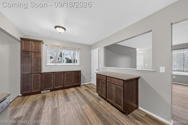 43843 Applewood Road, Canton, MI 48188