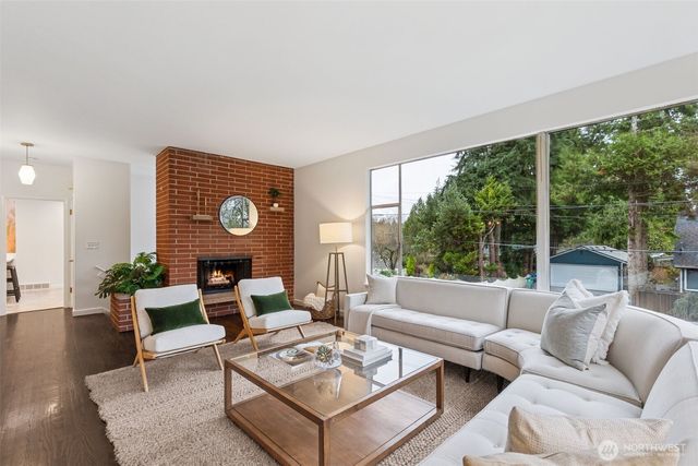 2051 NE 97th Street, Seattle, WA 98115