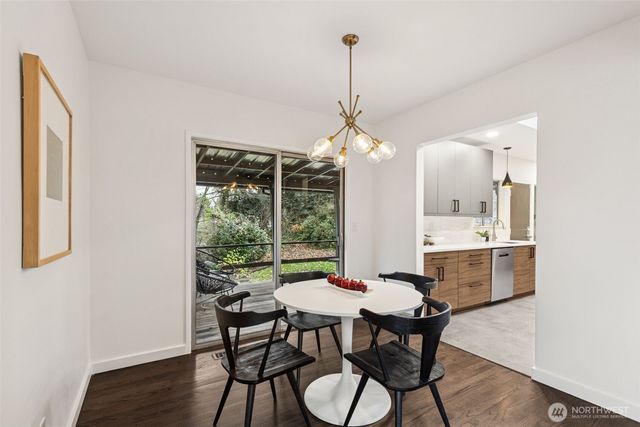 2051 NE 97th Street, Seattle, WA 98115