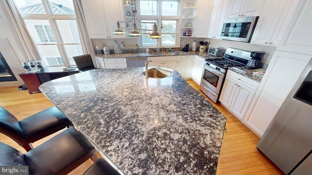 103 24TH STREET S, Brigantine, NJ 08203