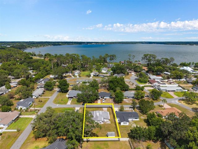 455 BELLE AYRE DRIVE, Mount Dora, FL 32757