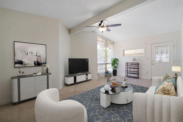 455 BELLE AYRE DRIVE, Mount Dora, FL 32757