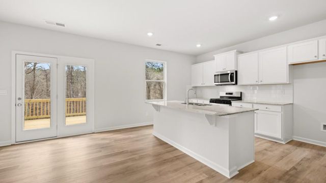 6031 Airedale Drive, Union City, GA 30291