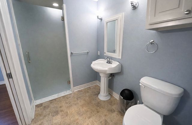 1825 Glenway Drive, Sherman, TX 75092