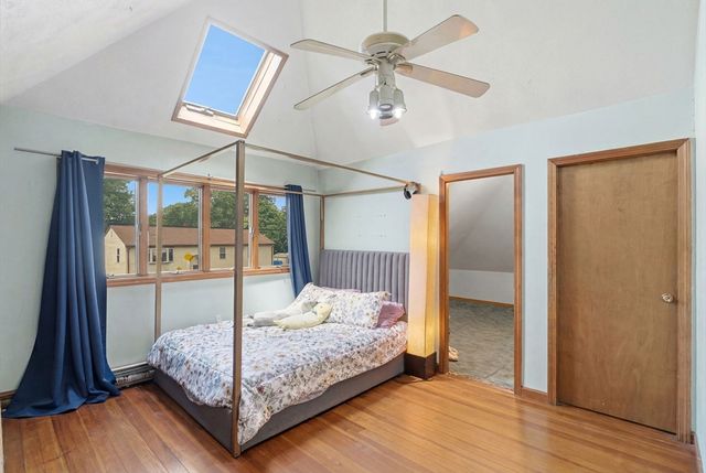 917 Newman Ave, Seekonk, MA 02771